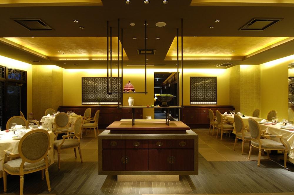 Royal Oak Hotel Spa & Gardens Otsu Eksteriør bilde