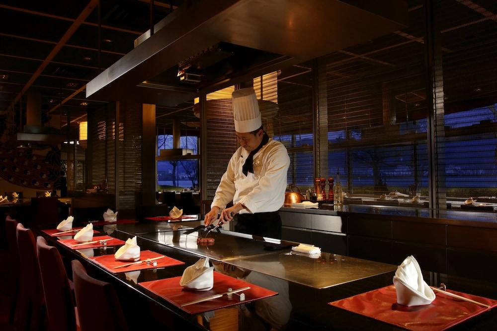 Royal Oak Hotel Spa & Gardens Otsu Eksteriør bilde