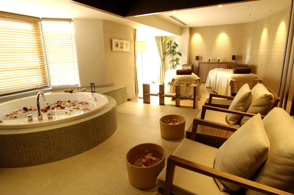Royal Oak Hotel Spa & Gardens Otsu Eksteriør bilde