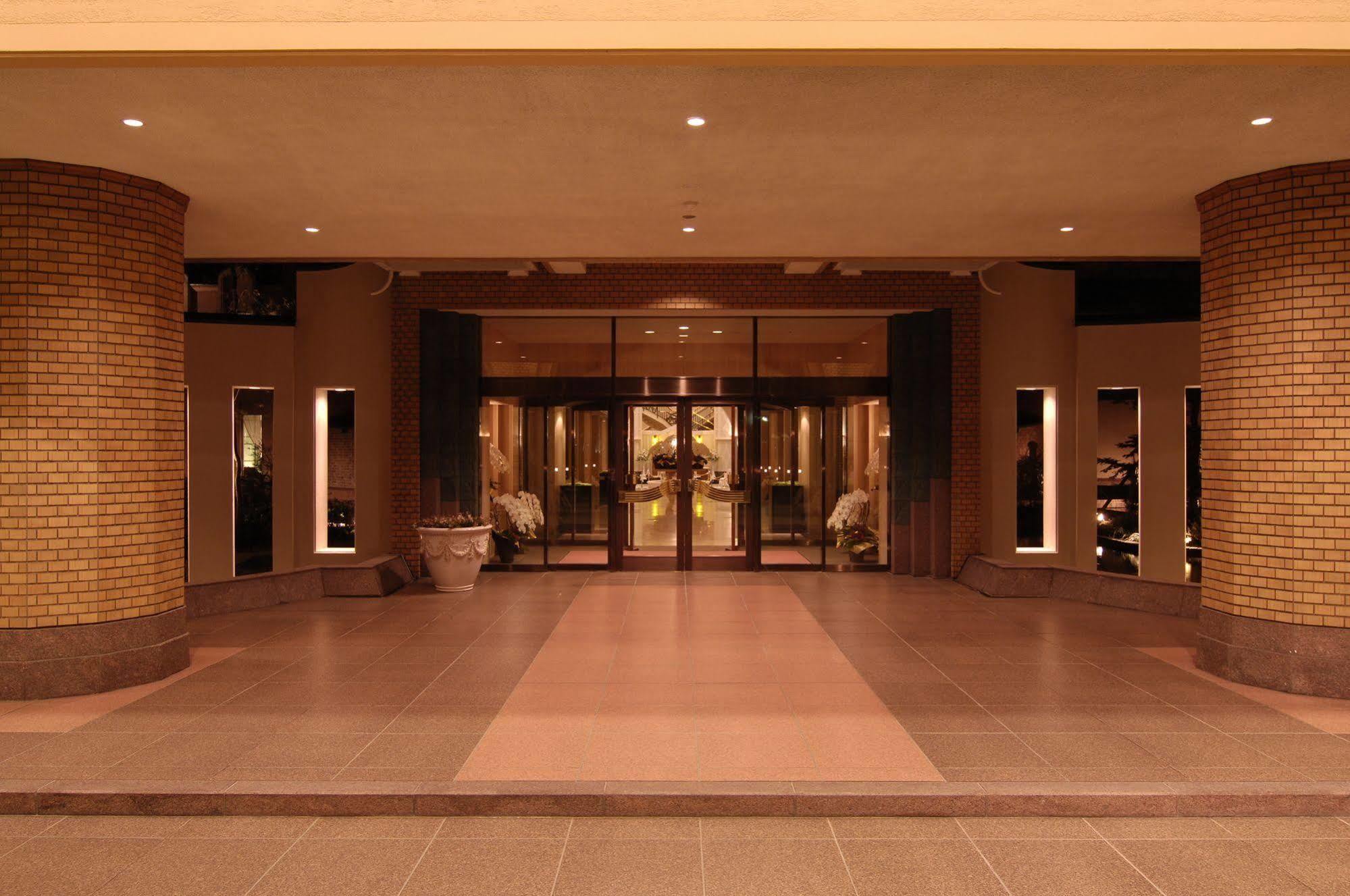 Royal Oak Hotel Spa & Gardens Otsu Eksteriør bilde